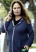 https://margit2.hu/forumba-kepek/catherine-bach.jpg