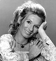 https://margit2.hu/forumba-kepek/cloris-leachman.jpg