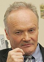 https://margit2.hu/forumba-kepek/creed-bratton2.jpg
