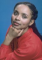 https://margit2.hu/forumba-kepek/debbi-morgan1.jpg