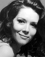 https://margit2.hu/forumba-kepek/diana-rigg.jpg
