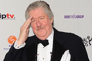 https://margit2.hu/forumba-kepek/edward-herrmann3.jpg