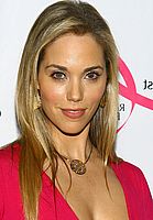 https://margit2.hu/forumba-kepek/elizabeth-berkley.jpg