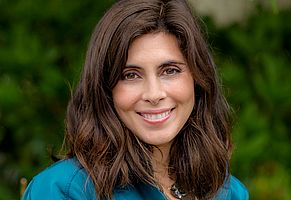 https://margit2.hu/forumba-kepek/jamie-lynn-sigler2.jpg