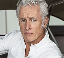 https://margit2.hu/forumba-kepek/john-slattery3.jpg