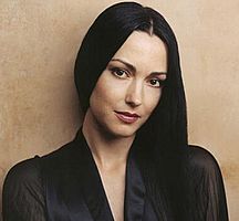 https://margit2.hu/forumba-kepek/julie-dreyfus.jpg