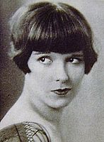 https://margit2.hu/forumba-kepek/louise-brooks.jpg