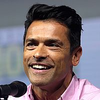 https://margit2.hu/forumba-kepek/mark-consuelos3.jpg