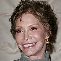 https://margit2.hu/forumba-kepek/mary-tyler-moore3.jpg