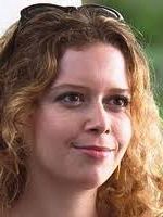 https://margit2.hu/forumba-kepek/natasha-lyonne.jpg