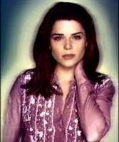 https://margit2.hu/forumba-kepek/neve-campbell2.jpg