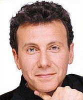 https://margit2.hu/forumba-kepek/paul-reiser.jpg