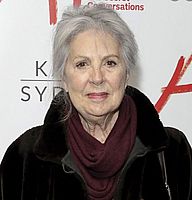 https://margit2.hu/forumba-kepek/penelope-wilton3.jpg