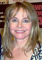 https://margit2.hu/forumba-kepek/priscilla-barnes3.jpg