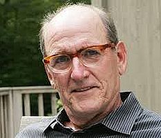 https://margit2.hu/forumba-kepek/richard-jenkins3.jpg