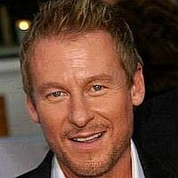 https://margit2.hu/forumba-kepek/richard-roxburgh2.jpg