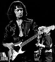 https://margit2.hu/forumba-kepek/ritchie-blackmore.jpg