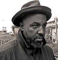 https://margit2.hu/forumba-kepek/roger-robinson.jpg