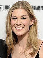 https://margit2.hu/forumba-kepek/rosamund-pike3.jpg