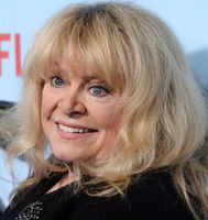 https://margit2.hu/forumba-kepek/sally-struthers3.jpg