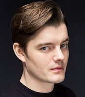 https://margit2.hu/forumba-kepek/sam-riley.jpg