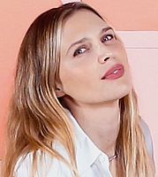 https://margit2.hu/forumba-kepek/sara-foster.jpg
