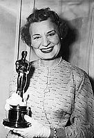 https://margit2.hu/forumba-kepek/shirley-booth3a.jpg