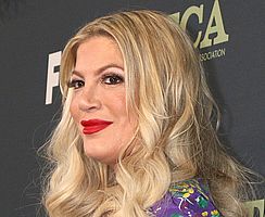https://margit2.hu/forumba-kepek/tori-spelling3.jpg