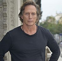 https://margit2.hu/forumba-kepek/william-fichtner2.jpg
